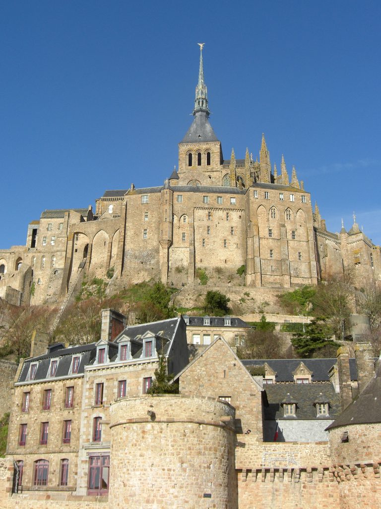 LUXURY TOURS OF NORMANDY
